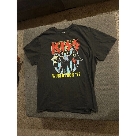 Kiss Other - Modern KISS Black World Tour '77 Rock Band Graphic T-Shirt; Mens Size XL Retro